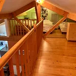 Rez De Piscine, 10 Personnes - Reve De Papillon Et A L'etage, 5 Personnes - Nid D'etoiles, Il S'agit Bien De Deux Individuels Qui Sont Relies Par Un Escalier Interne, Permet A Grande Famille De Louer Les Deux Апартаменты Saint-Gery (Lot)